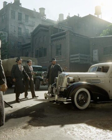 Senamiesčio gatvė, automobilis, gangsteriai, 1930-ieji.